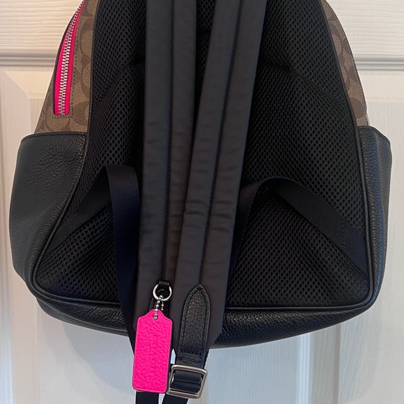 COACH Court Backpack In Signature Canvas With Vintage RARE Rose Print - Picture 2 of 7